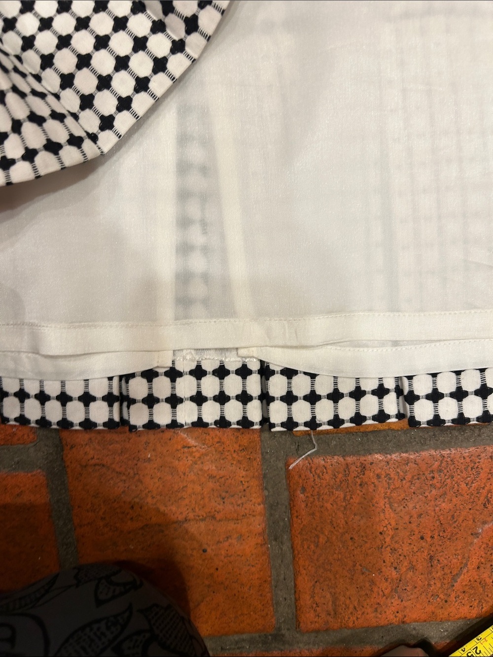 Harold's Black and White Dot Pencil Skirt - Picture 6 of 8